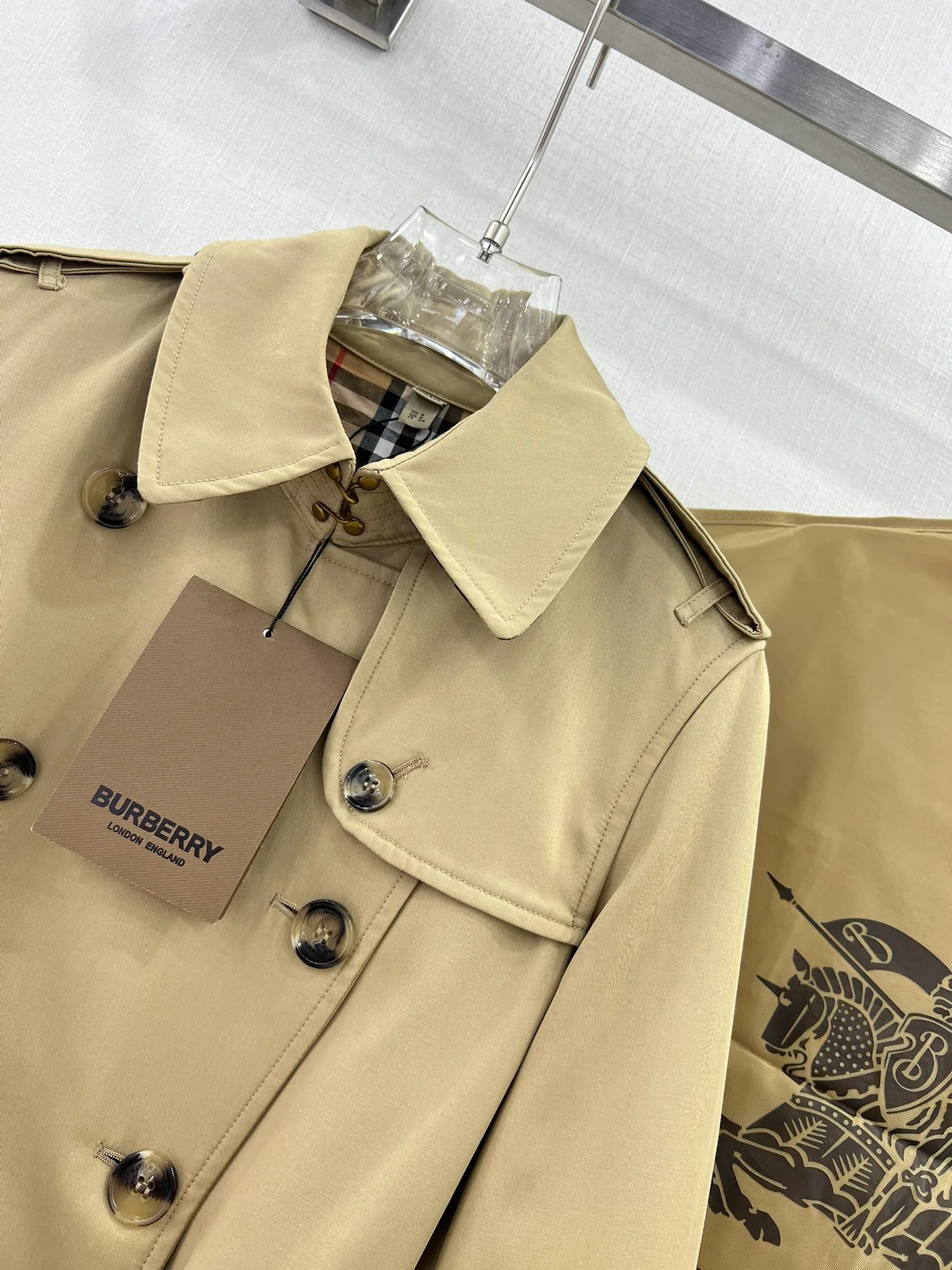 Классический короткий тренч Burberry 2403 Kensington