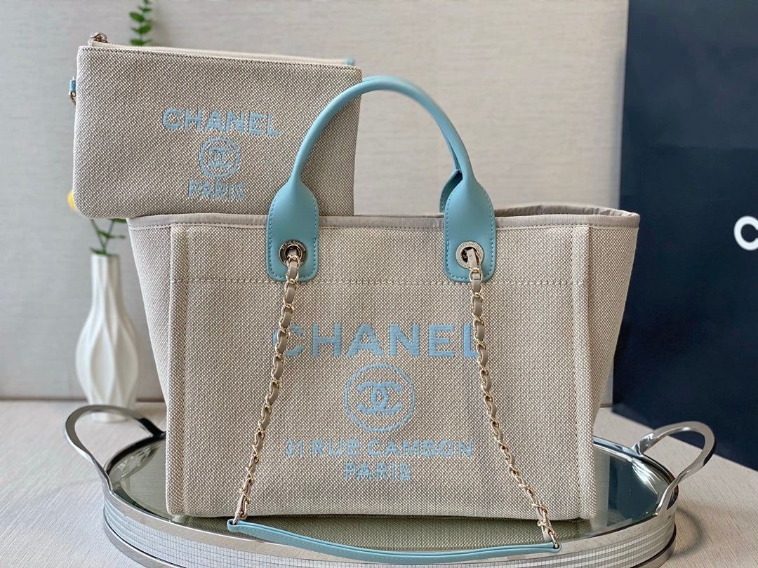 Коллекция Chanel Весна/Лето 2022 - Пляжная сумка - Синяя - Средний размер