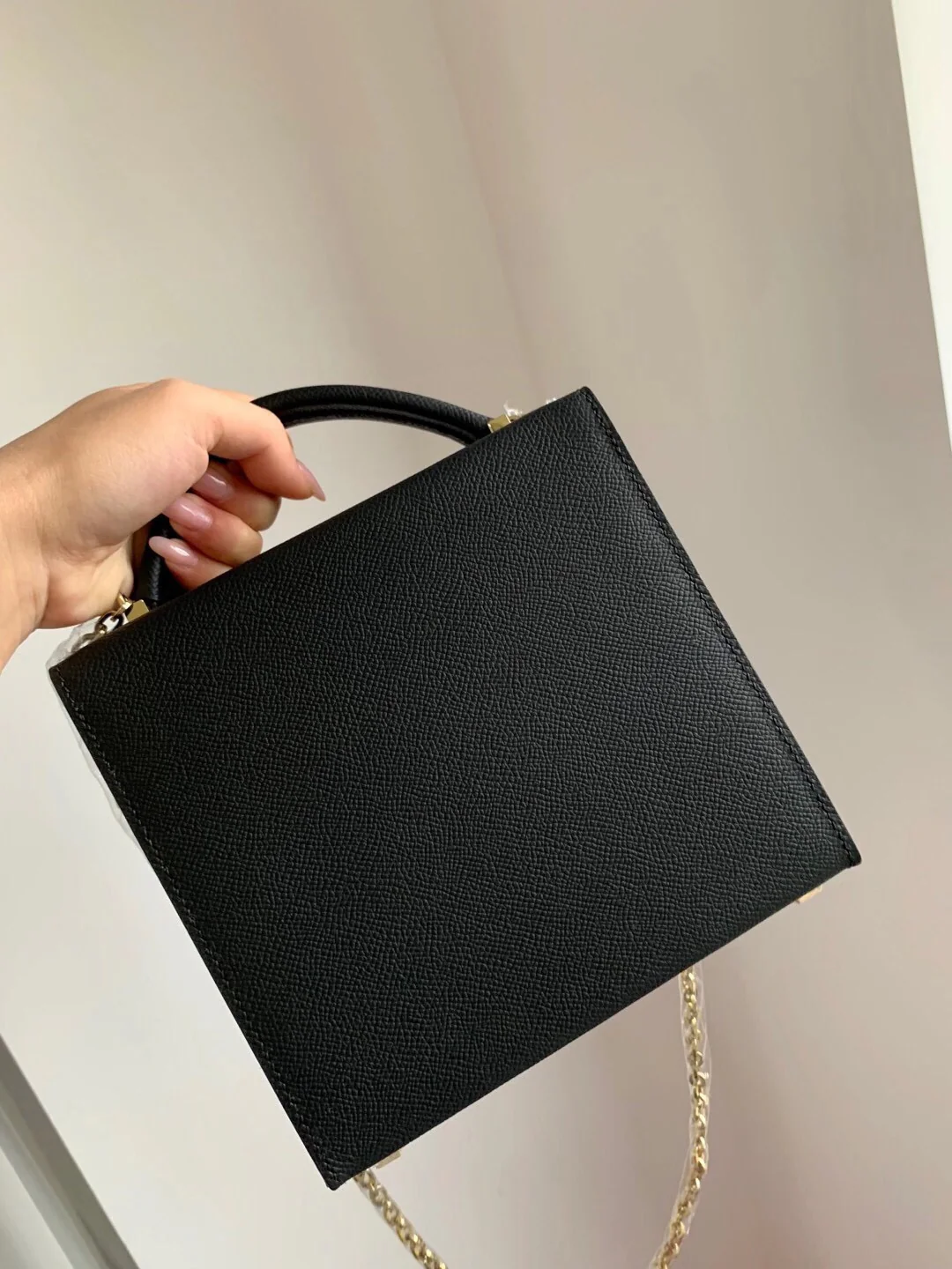 Hermes Cinhetic 24-Epsom Black with Light Gold buckle