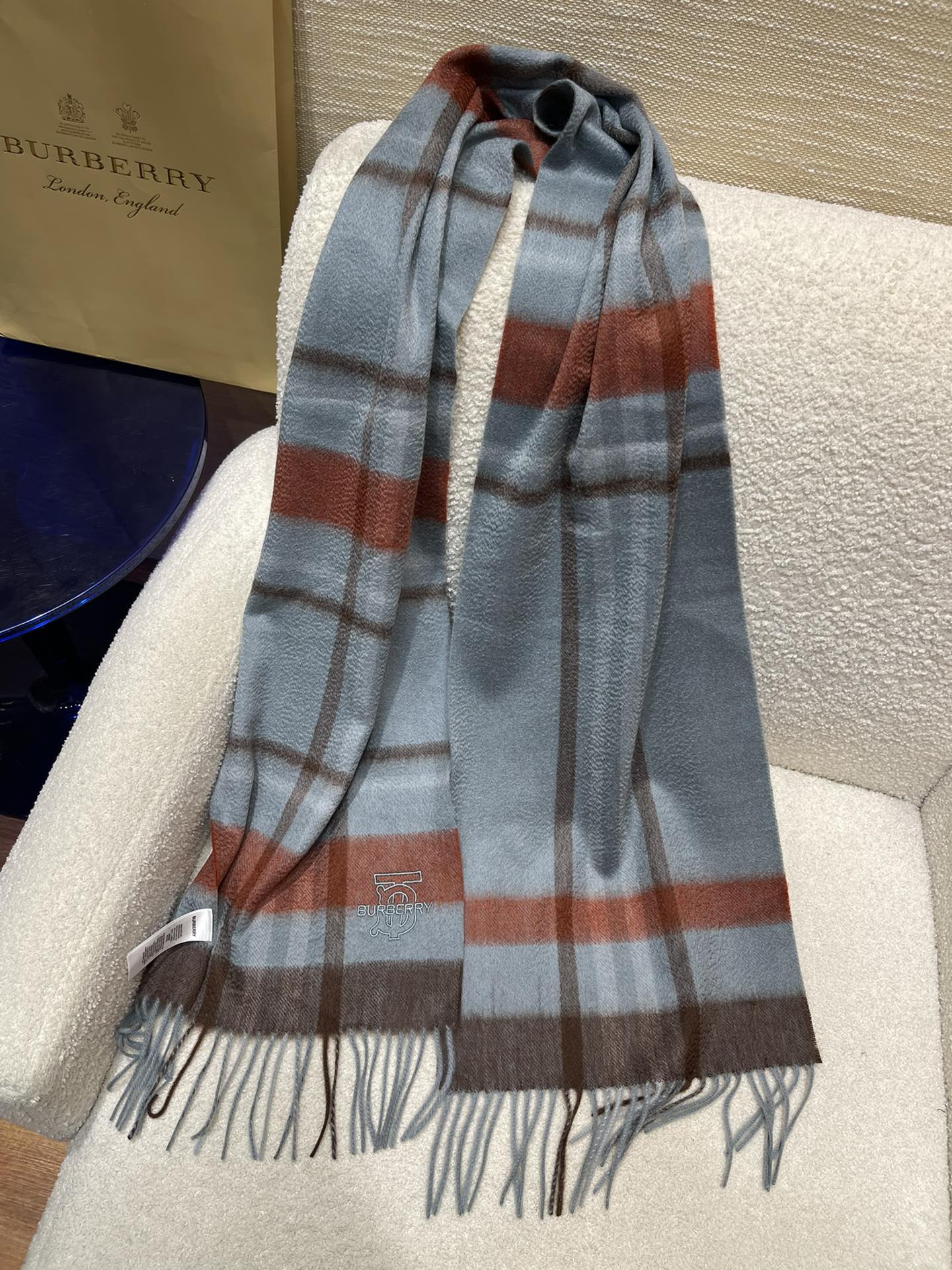 Кашемировый шарф Burberry из плотной волнистой ткани - мужской - светло-голубой