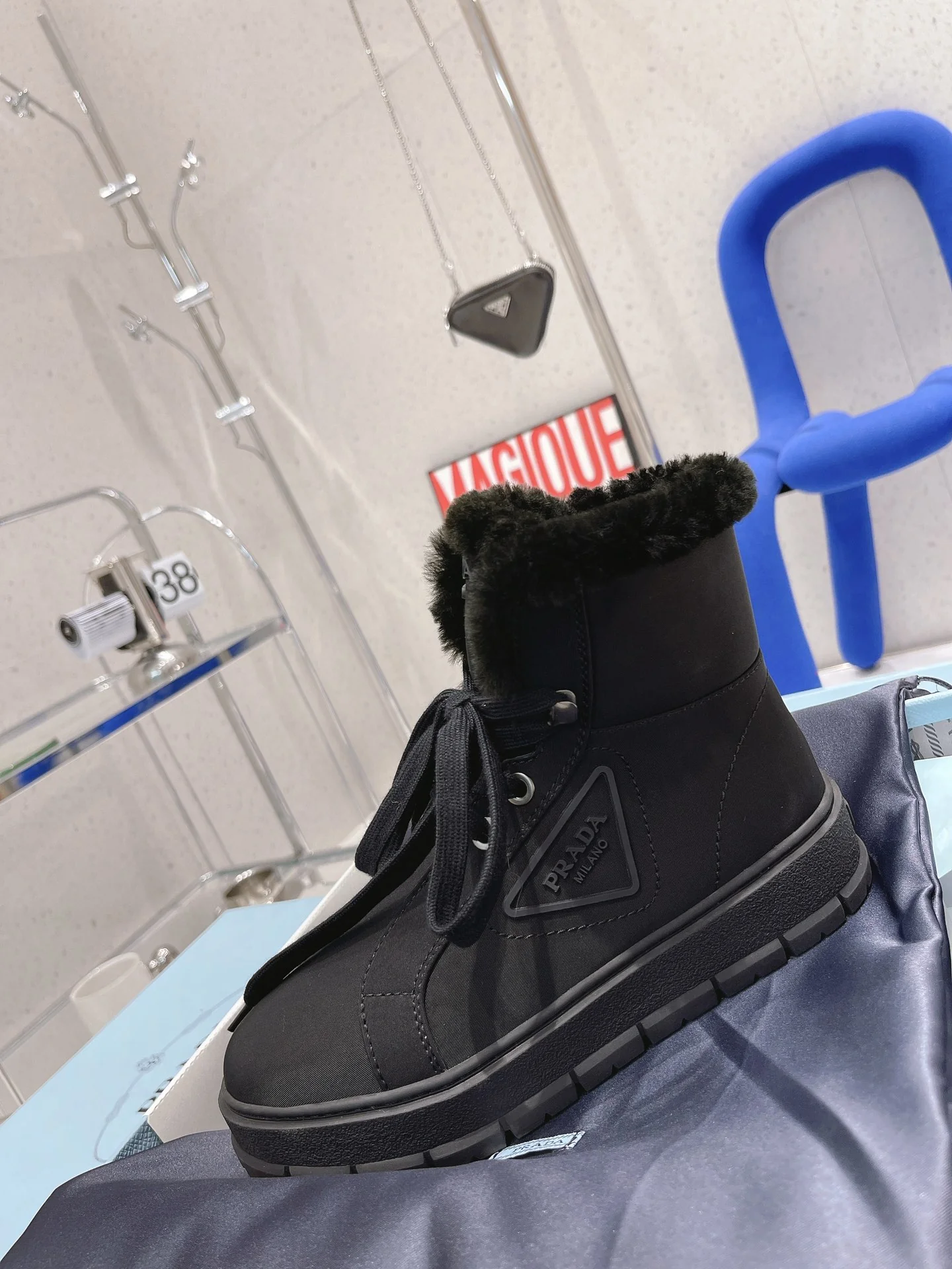 Обувь Prada - Prada - Высокие шерстяные ботильоны - Черные