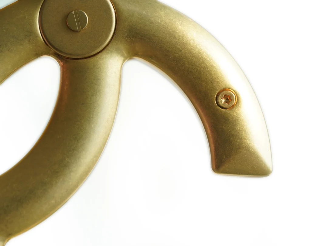 Chanel - Новая большая сумка-мессенджер Double C - Белая