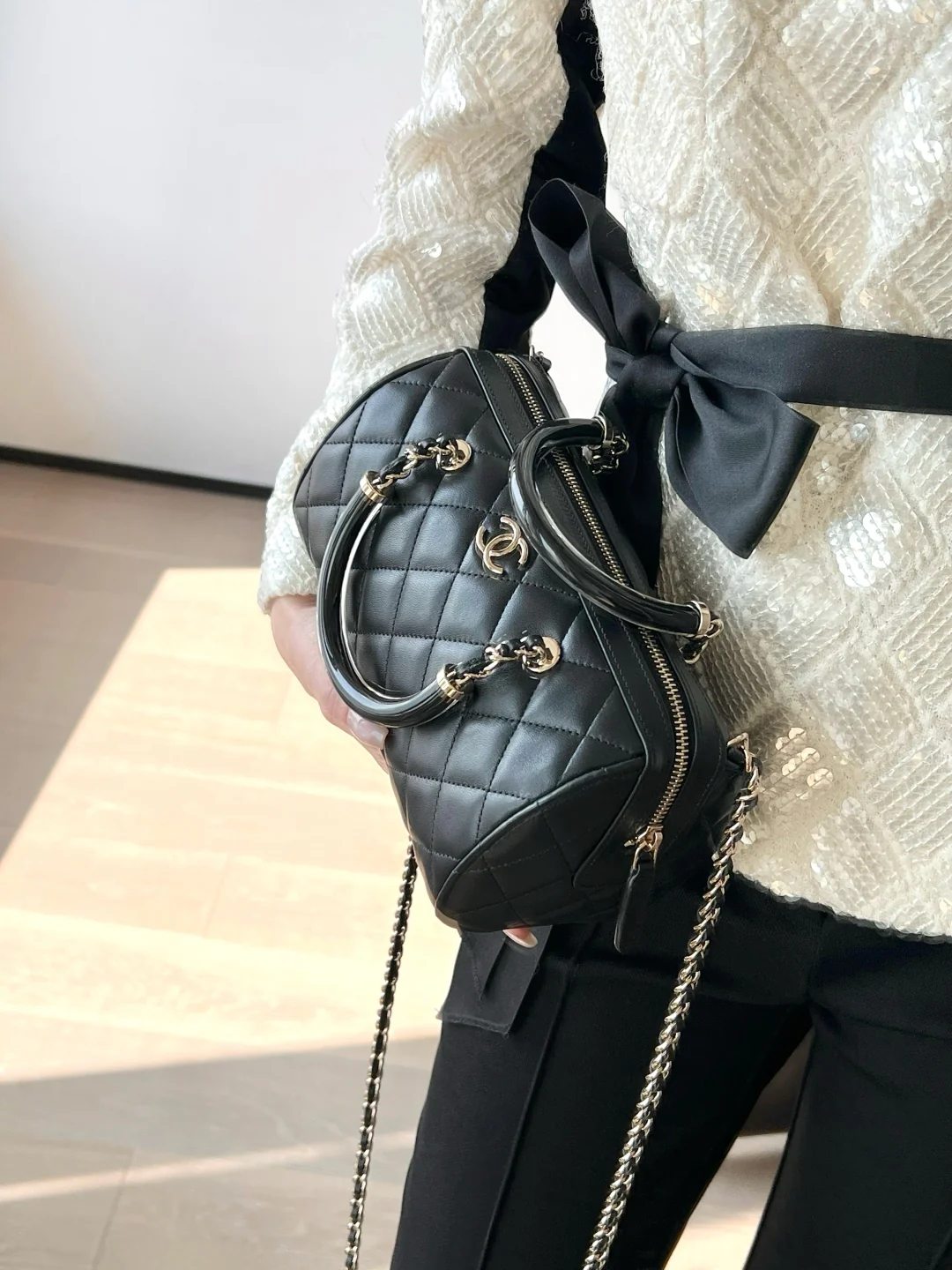 Ручка эмалированная Chanel 25 пенсов???