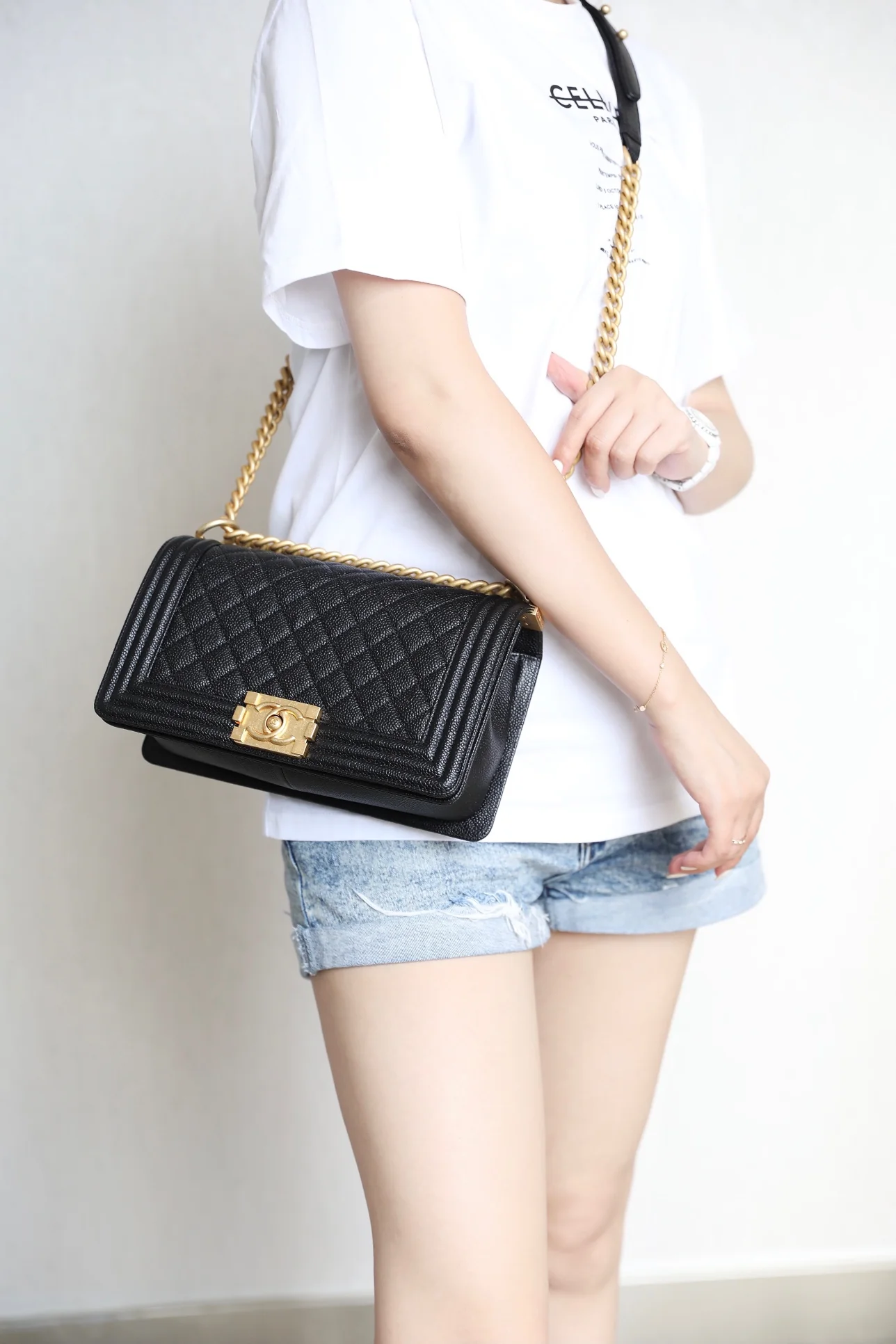 Chanel Le Boy Crystal Diamond Pattern Caviar - Medium - Black Gold