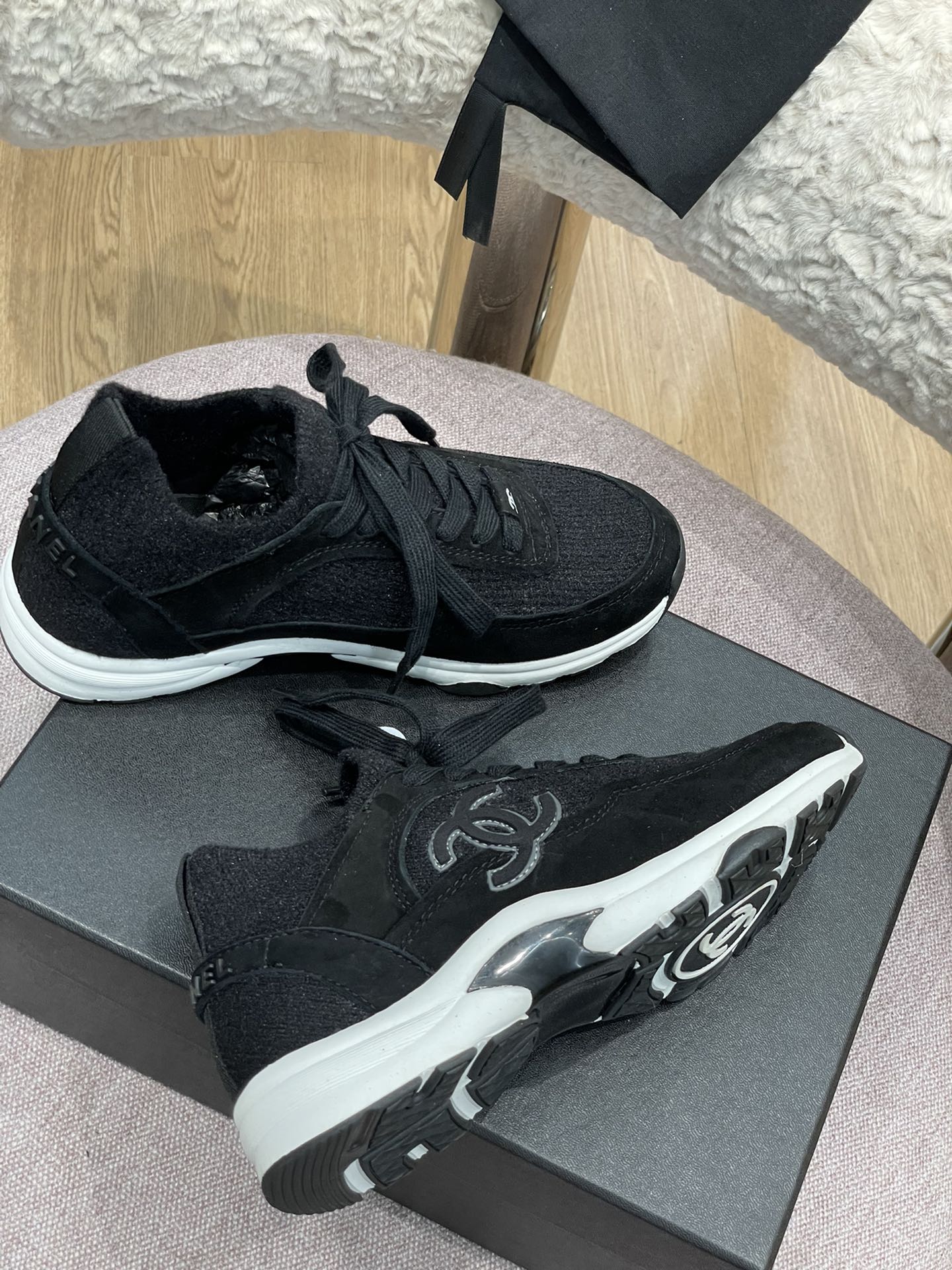 Chanel - Кроссовки - Повседневная обувь - 19