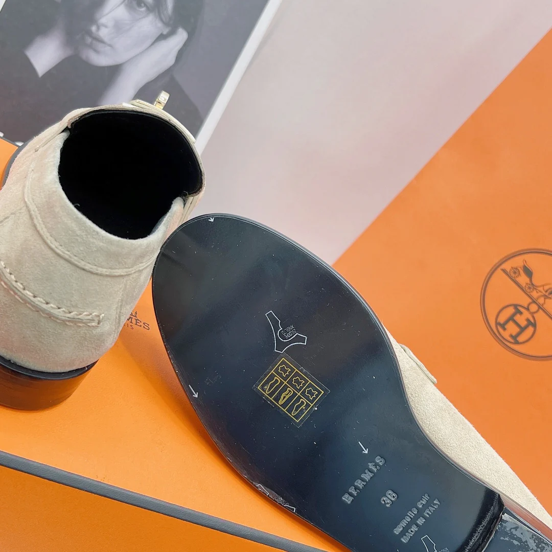 Туфли Hermes с пряжкой из нержавеющей стали