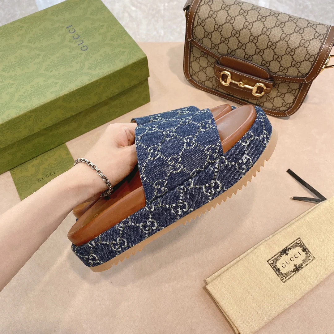 Сандалии на платформе Gucci - 1