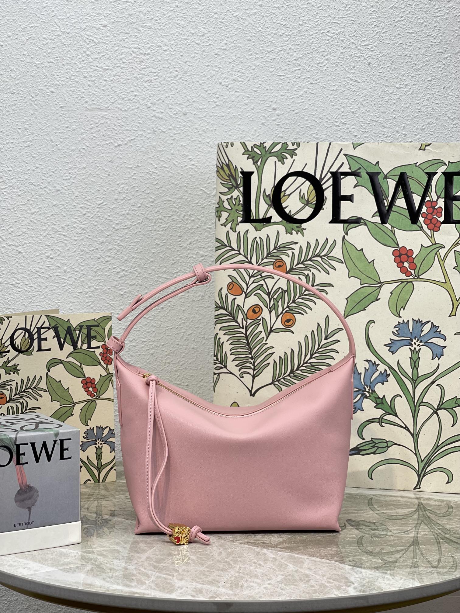 Сумка для обеда Loewe Cubi, светло-розовая, Panerai, из телячьей кожи - 20-5-17-12-5 см