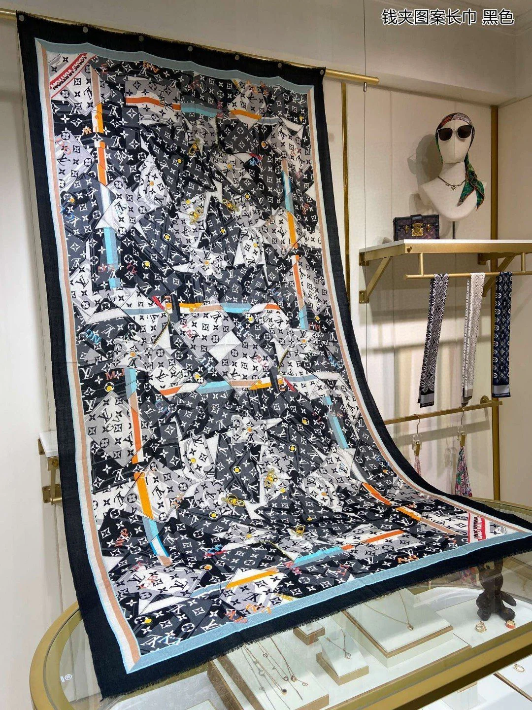 Длинный шарф LV с узором в виде кошелька - 90-100 см - высококачественный шелк саржевого переплетения.