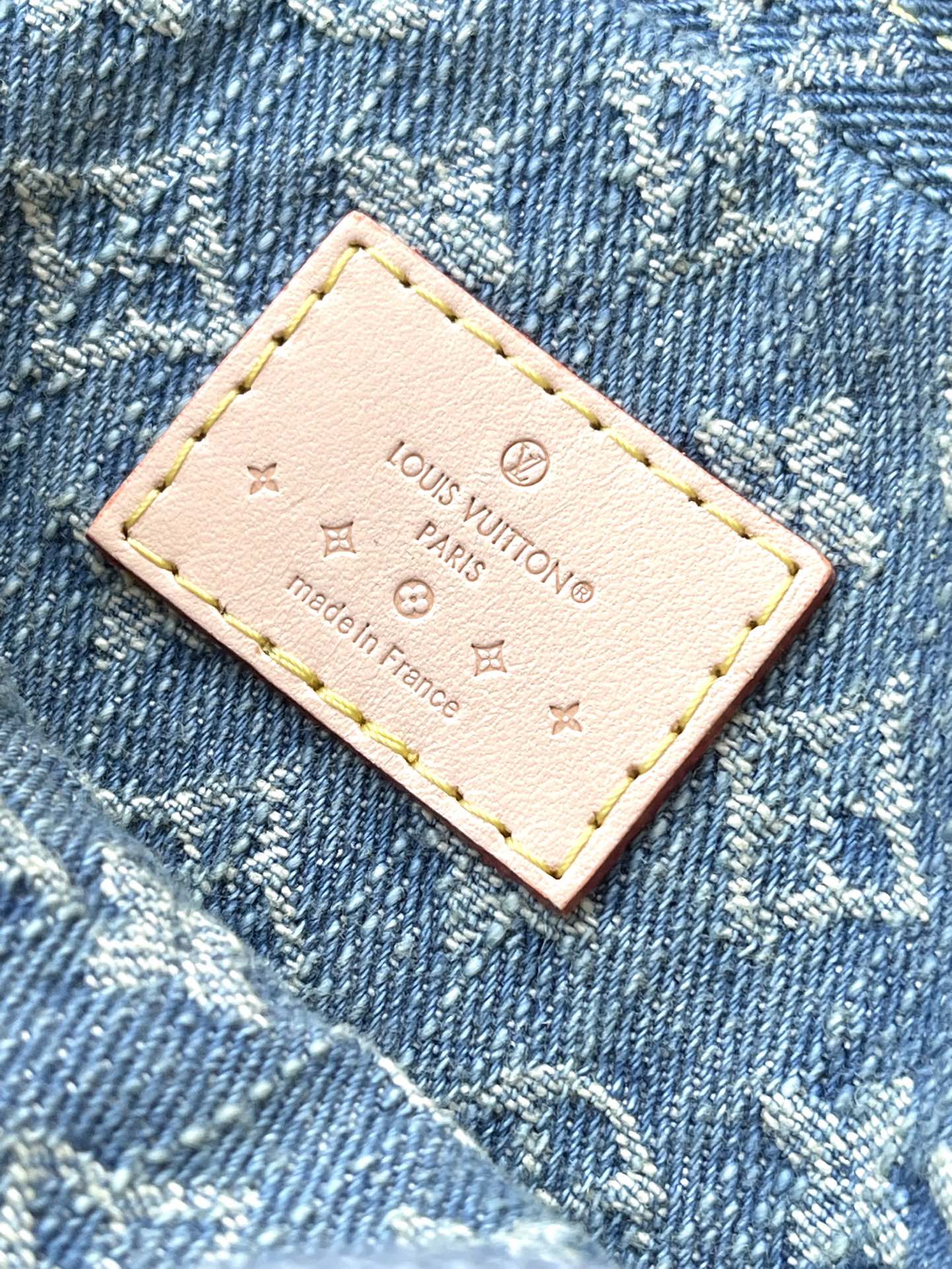 m82948-LV-fairfax-pochette-denim-crossbody bag