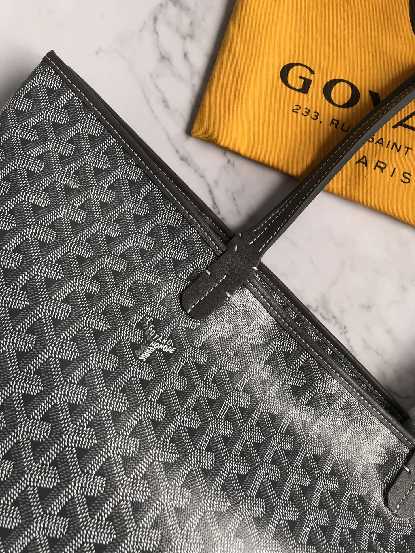 Большая сумка-тоут Goyard на молнии - серая