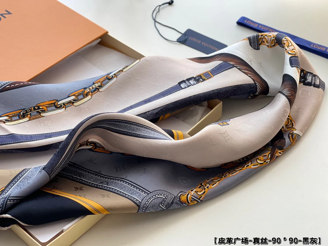 LV - Кожаный Plaza - Шелковый шарф