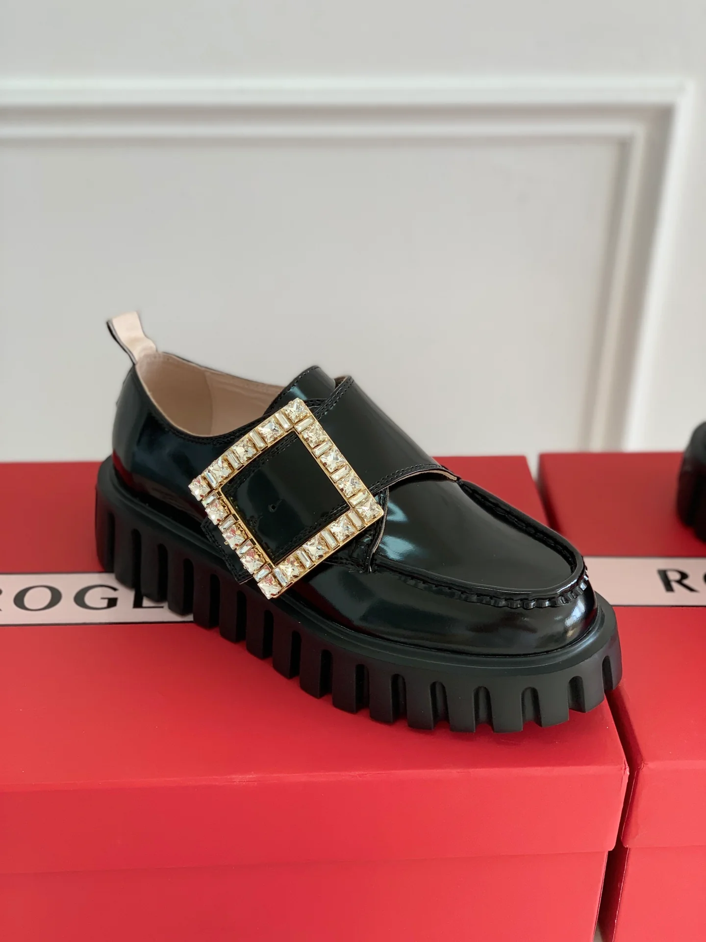 Официальный сайт RV21S, осенне-зимняя коллекция, лоферы-1