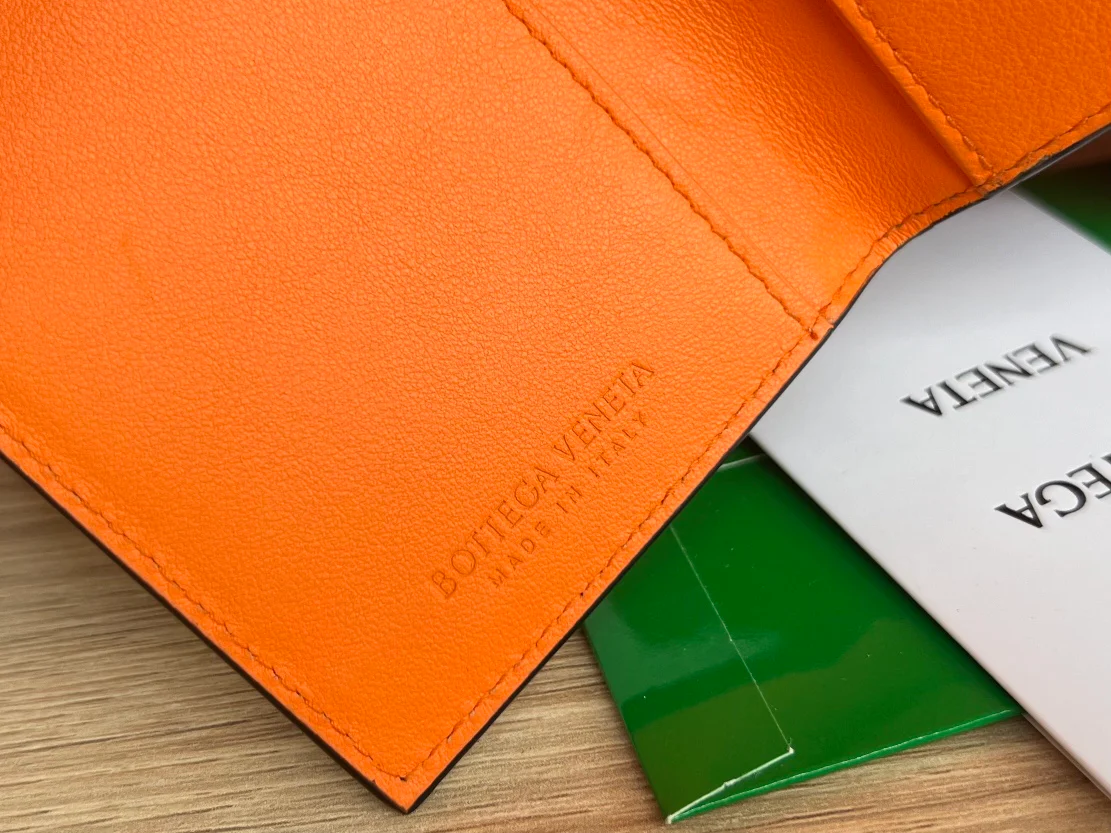 BV-中格编织 卡夹