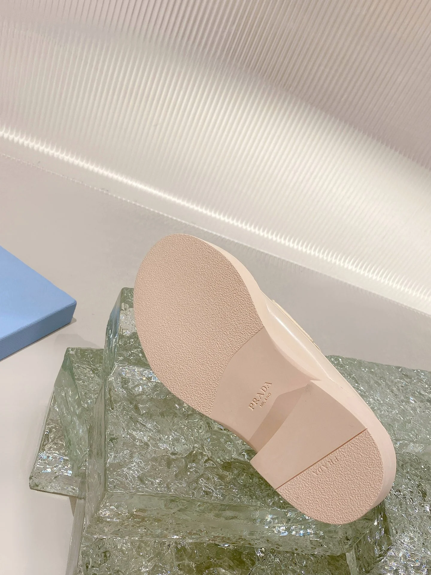 Prada - Новейшая обновленная коллекция - Лоферы - 2