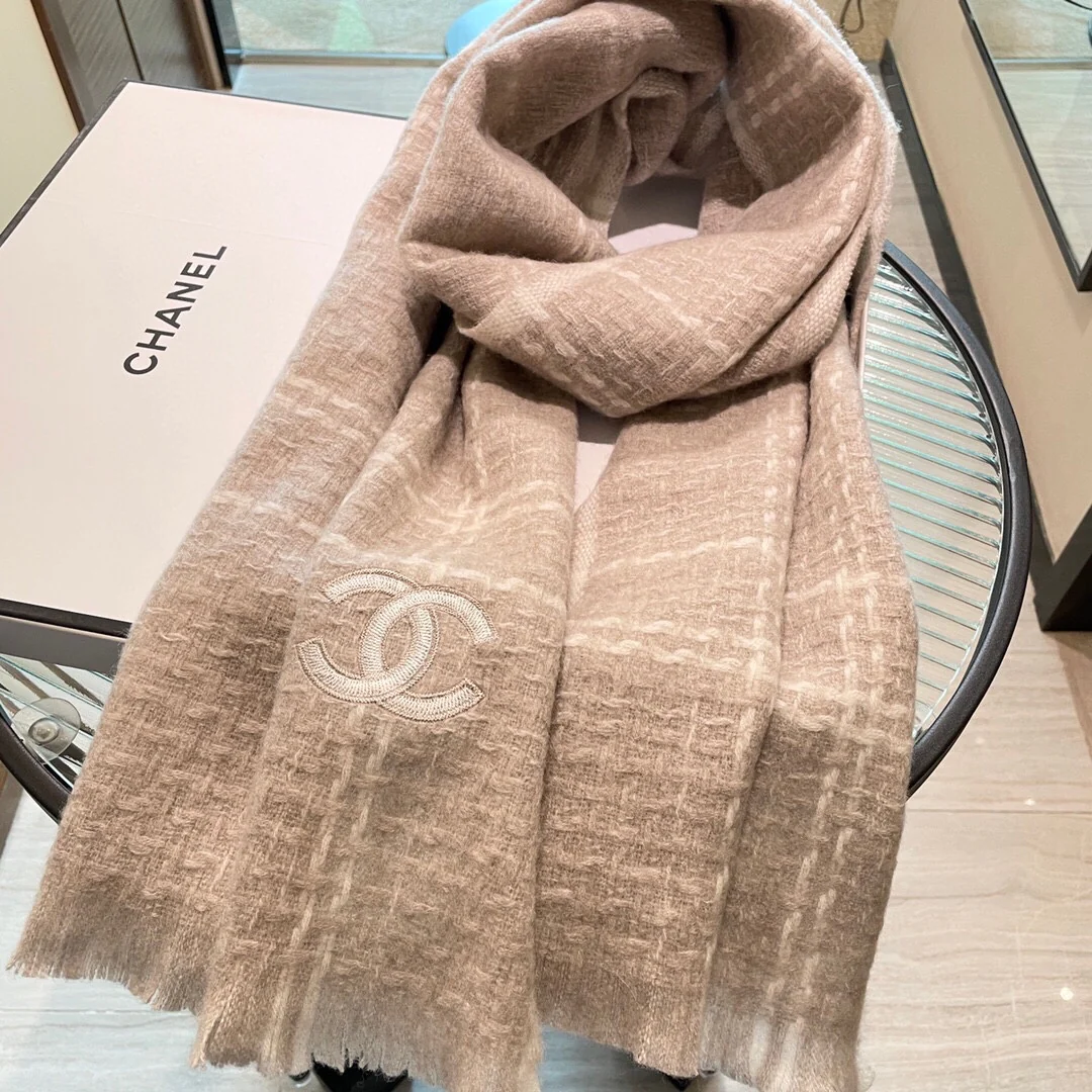 Шарф Chanel в клетку с серебряной нитью - 45 см - 200 см - 100% кашемир
