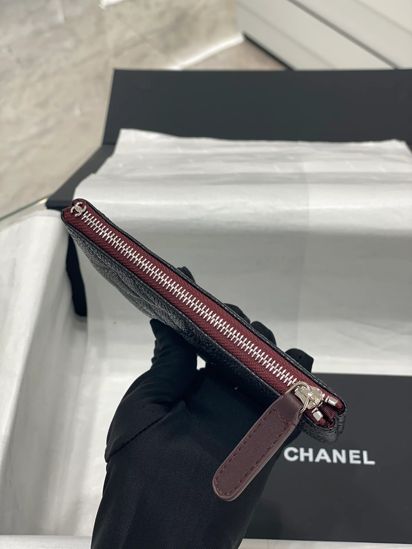 热销款 Chanel-19系列 经典皮革拉链零钱包 黑色银扣
