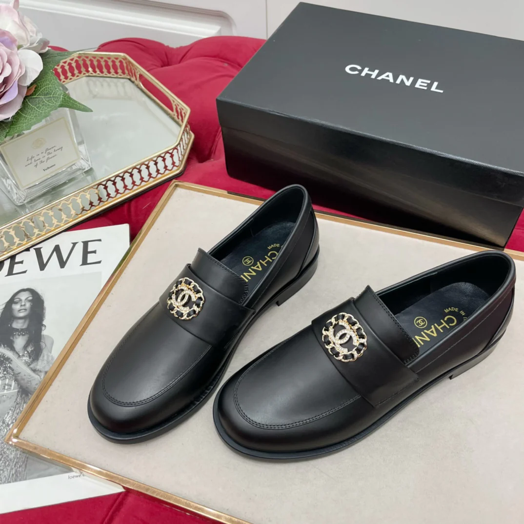 Винтажные лоферы Chanel - черные