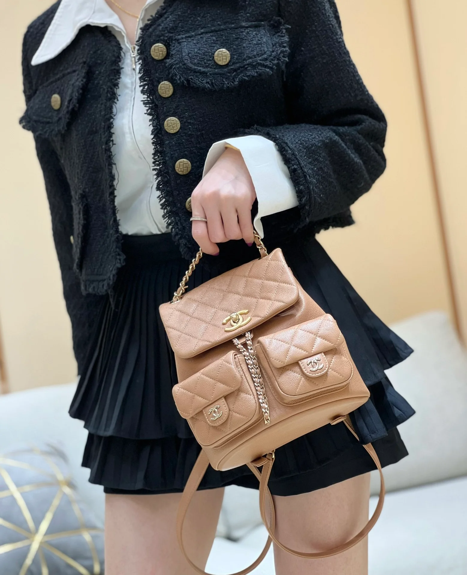 Коллекция Chanel Весна/Лето 2023 - Duma - Кожаный рюкзак ?Личи? - Абрикосовый