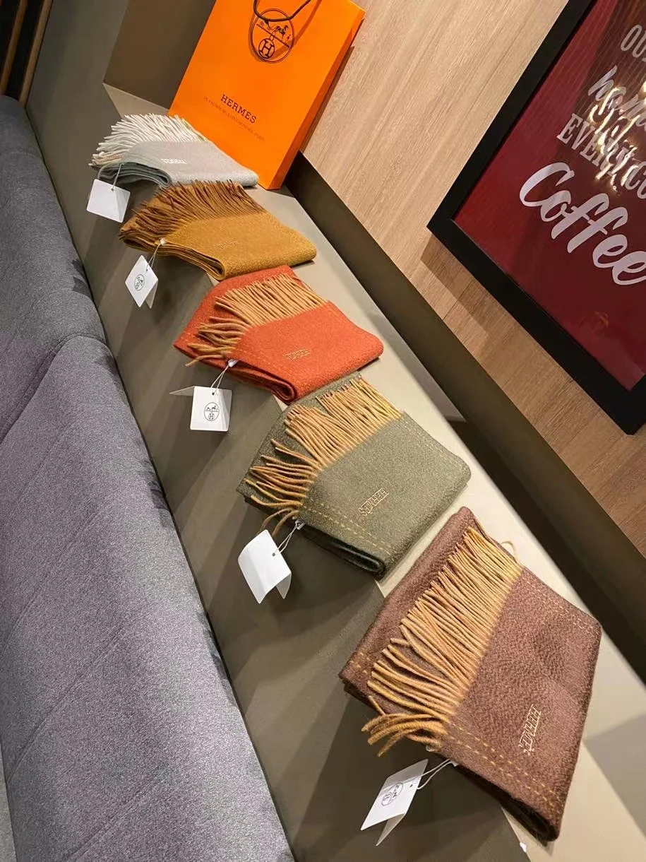 Кашемировый шарф Hermes