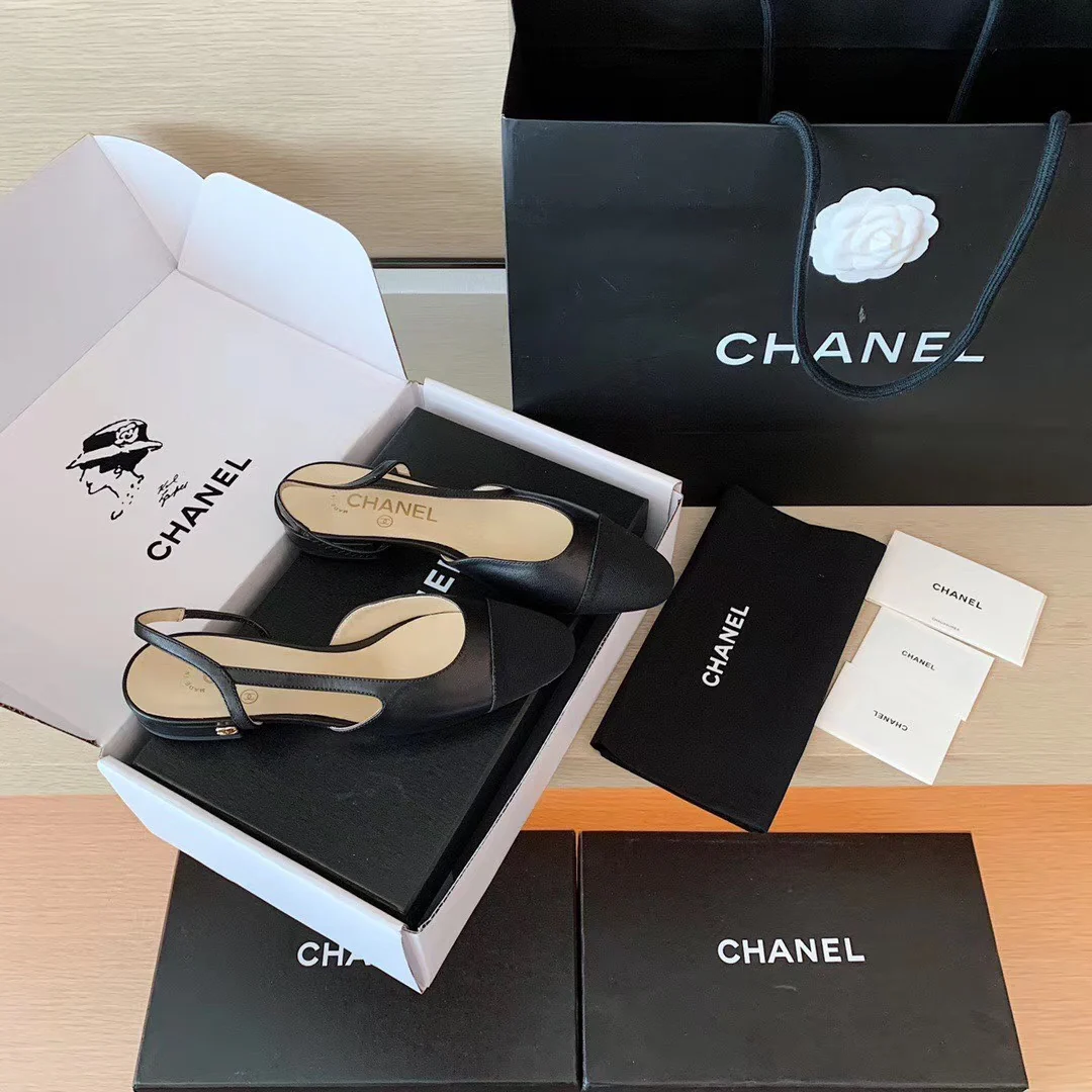 Классические сандалии Chanel - балетки - черные