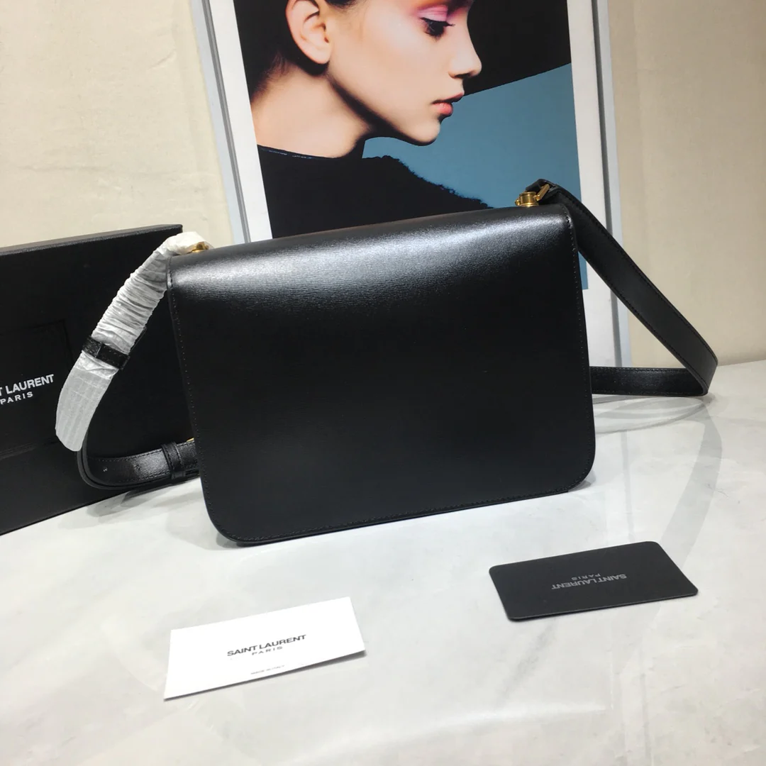 Сумка через плечо YSL Carre из кожи с текстурой ?зубная палочка?