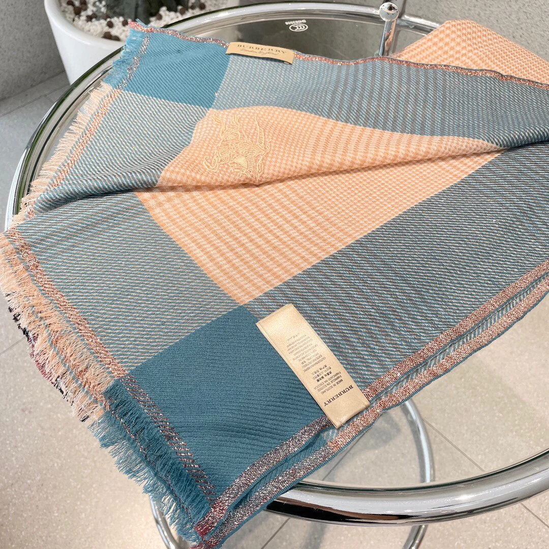 Кашемировый шарф Burberry 