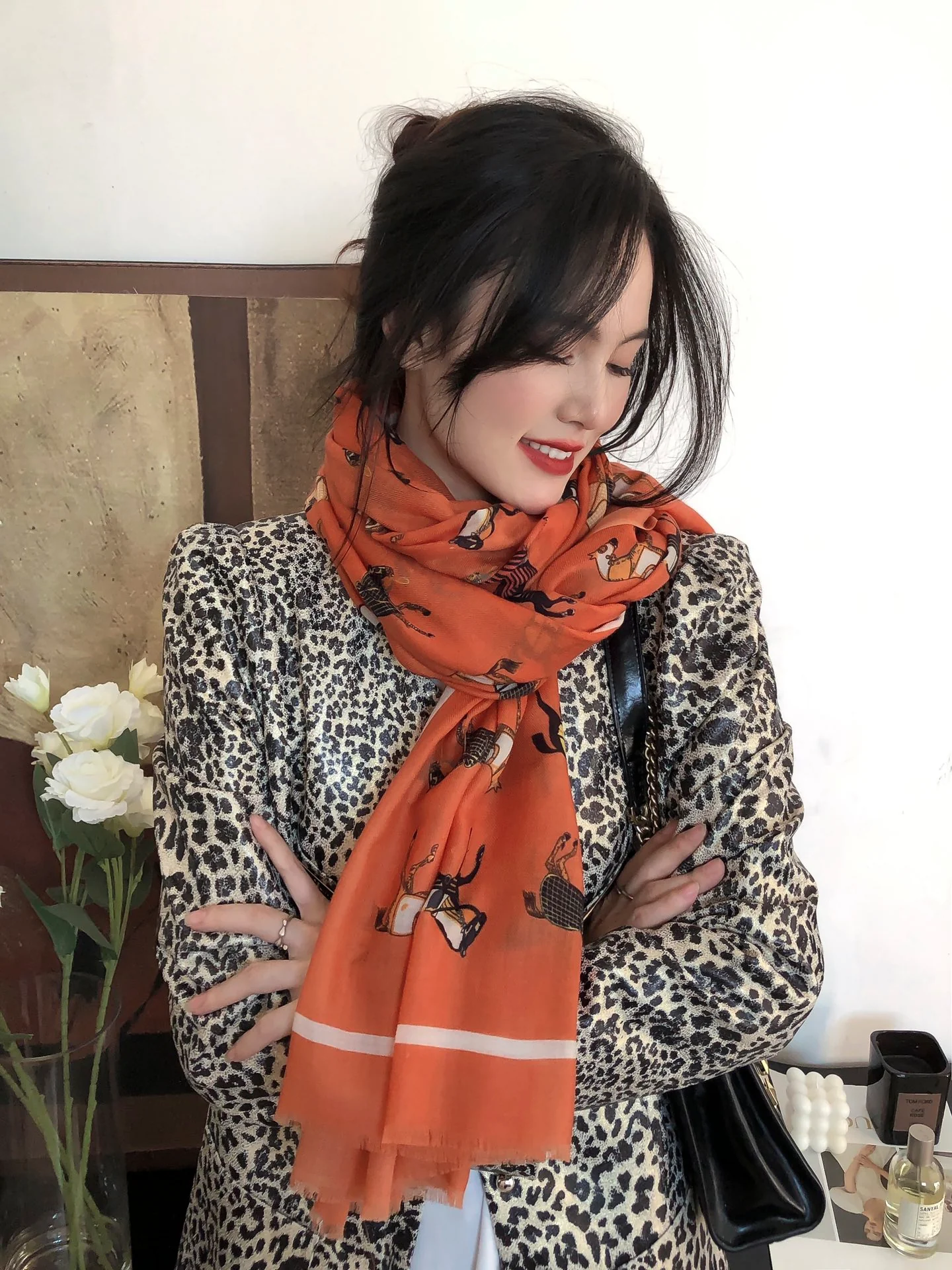 Длинный кашемировый шарф Hermes Premium Craftsmanship, 100-200 см, оранжевый.