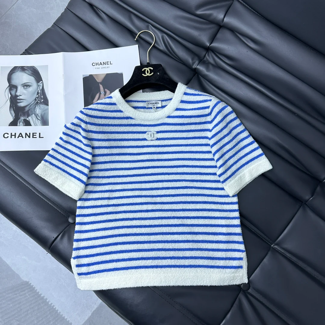 Вязаный топ Chanel 2403 в полоску с короткими рукавами - 1 шт.