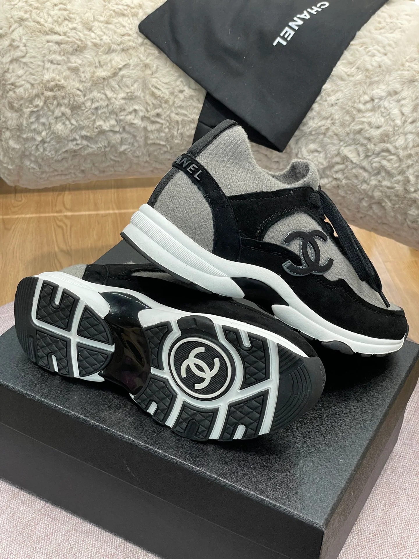 Chanel - Массивные туфли - Кроссовки - 1