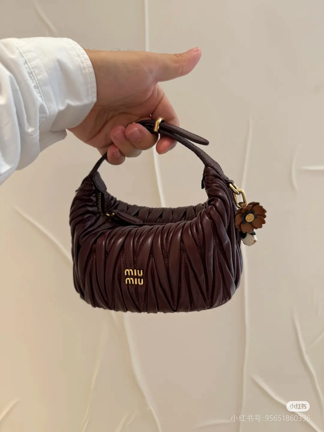 Сумка для ланча Miu Miu-5ne026-matelasse с вышивкой, мини-цвета Nanmu