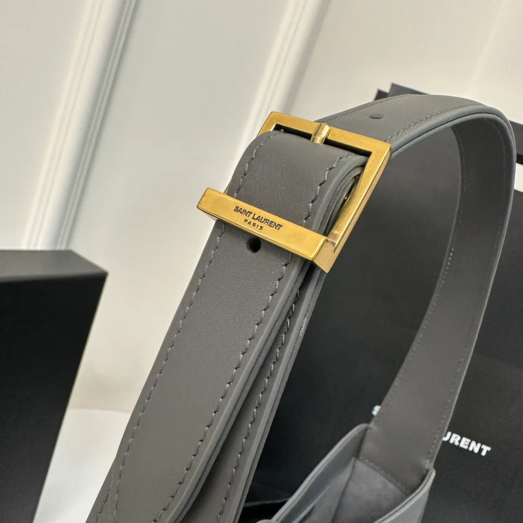 Кожаная сумка через плечо YSL Le 5 A 7 - серая