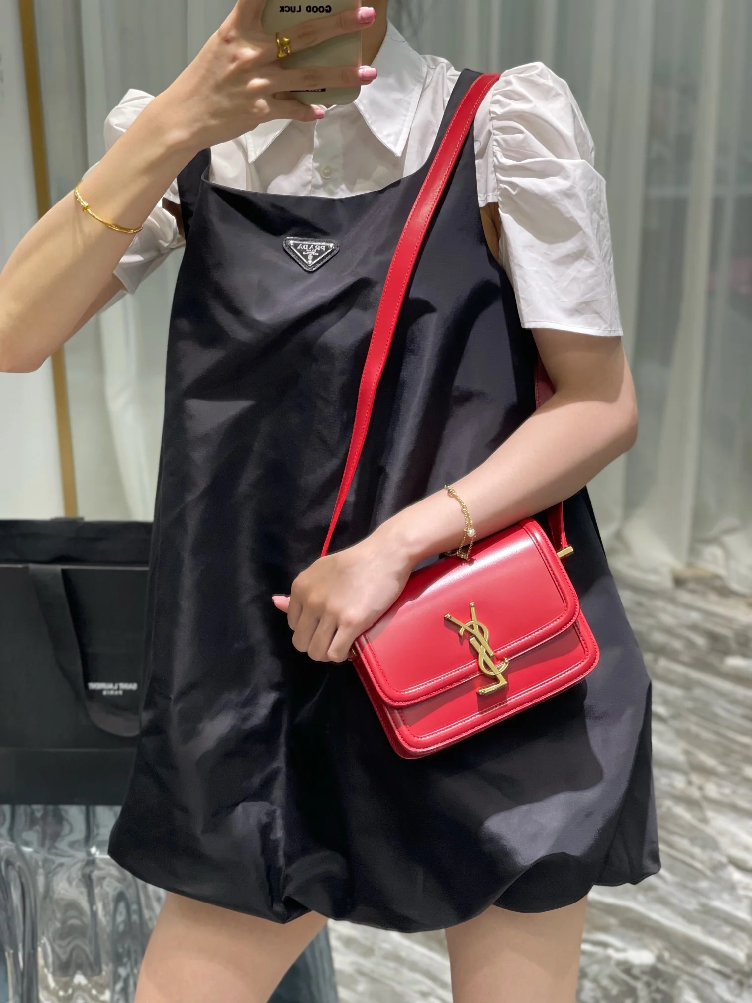 Сумка через плечо YSL Rue de Solferino, маленькая, красная.