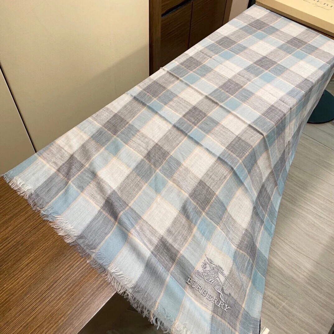 Шарф Burberry Knight Light Check - 90 см - 200 см - 100 см - Чистый кашемир