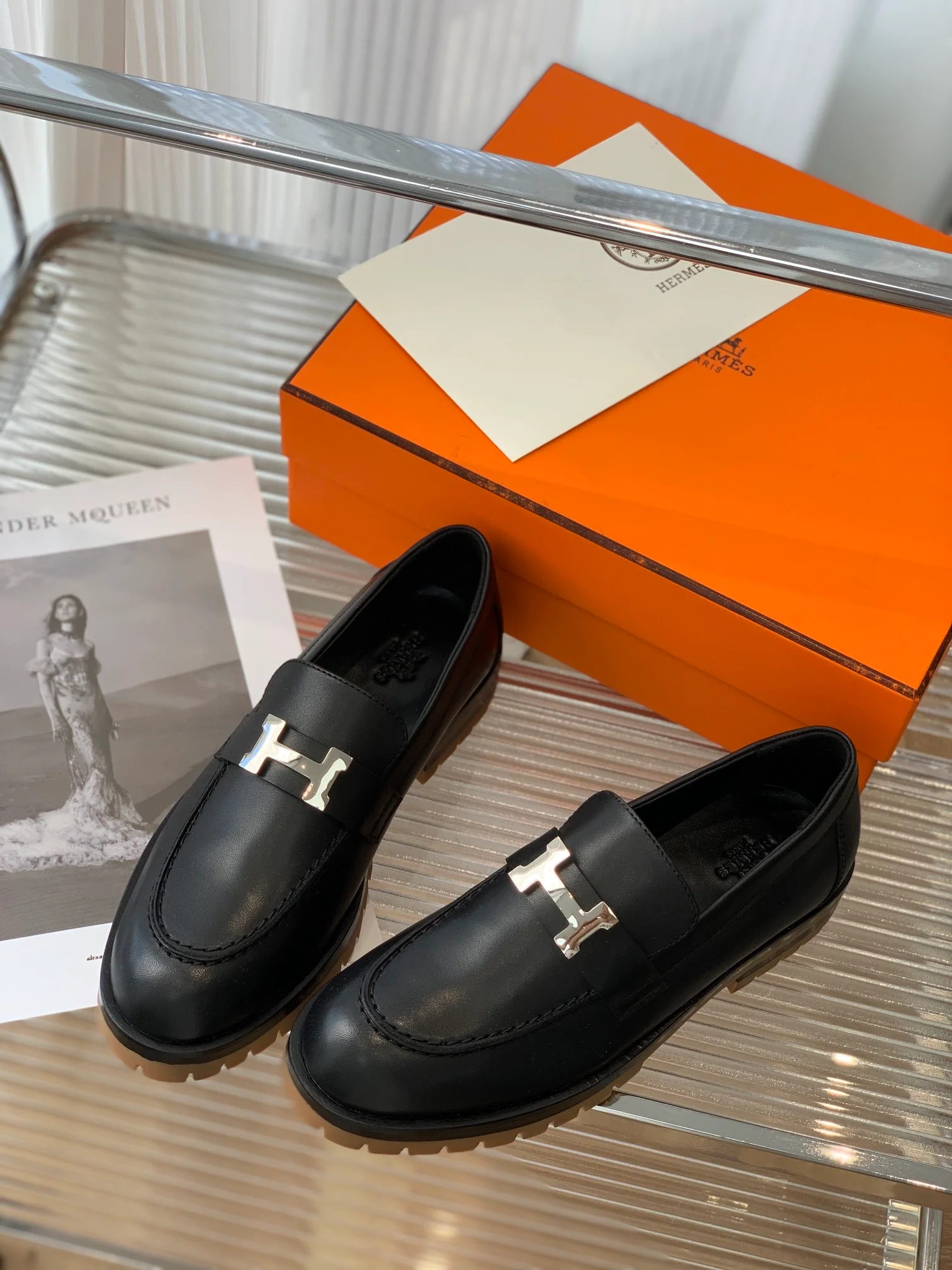 Hermes - Новинка сезона осень/зима 2022 - Акростики