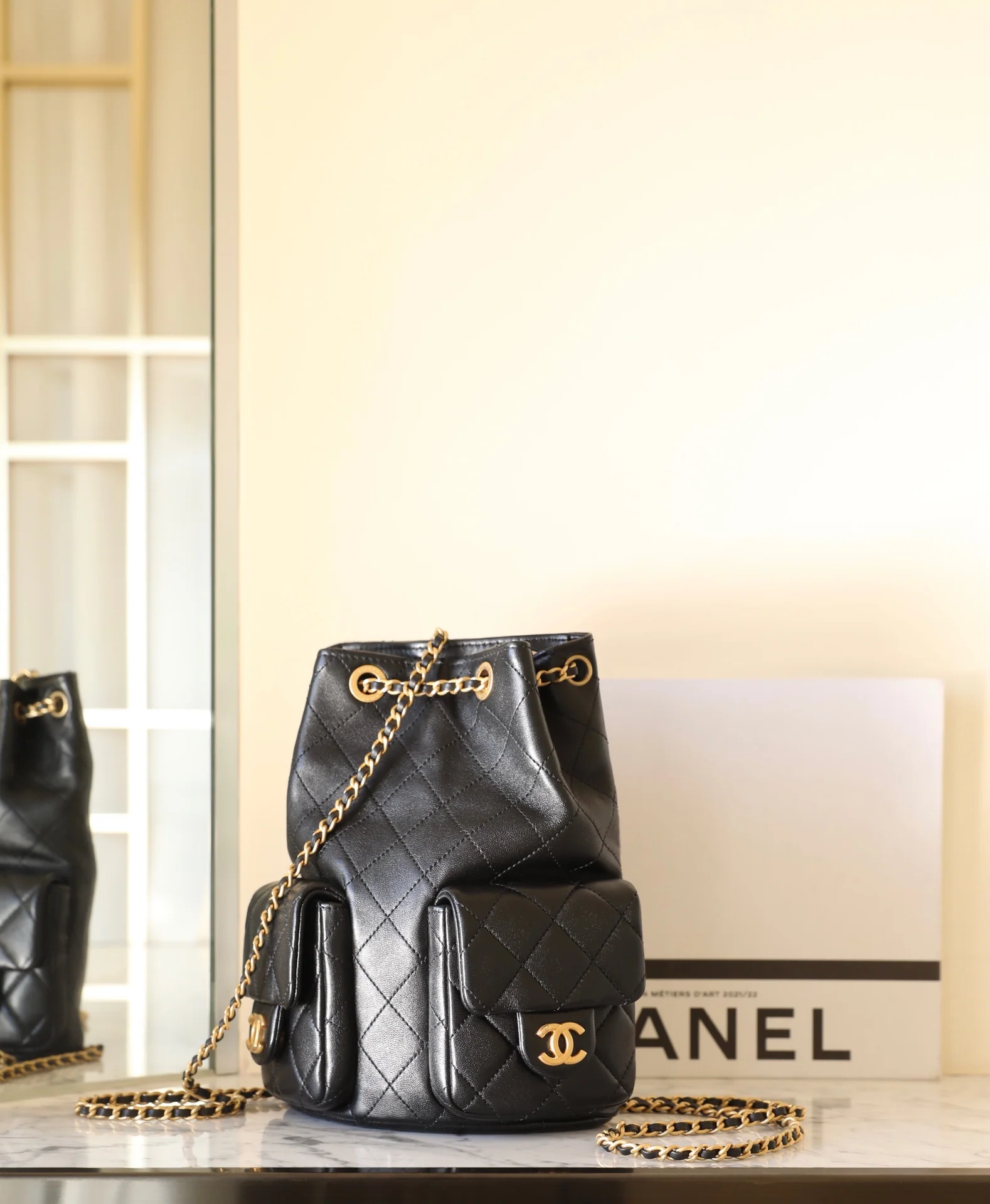 Рюкзак Chanel 25c на завязках - черный