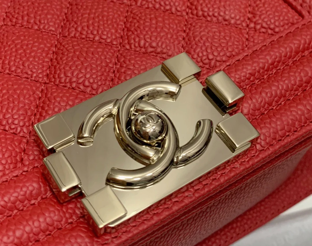 Chanel Boy - 25 см - 38