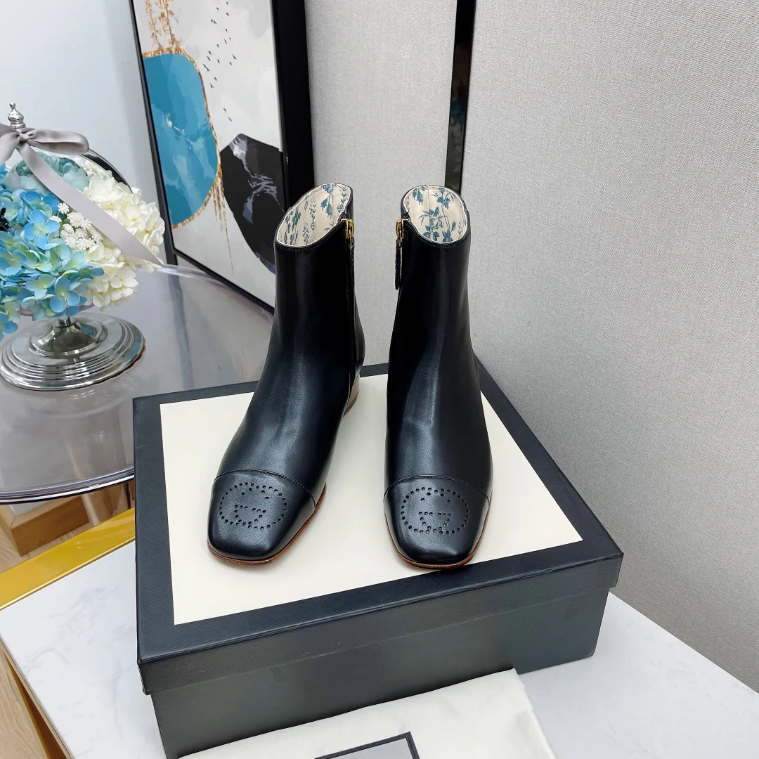 кожаные сапоги Gucci на низком каблуке