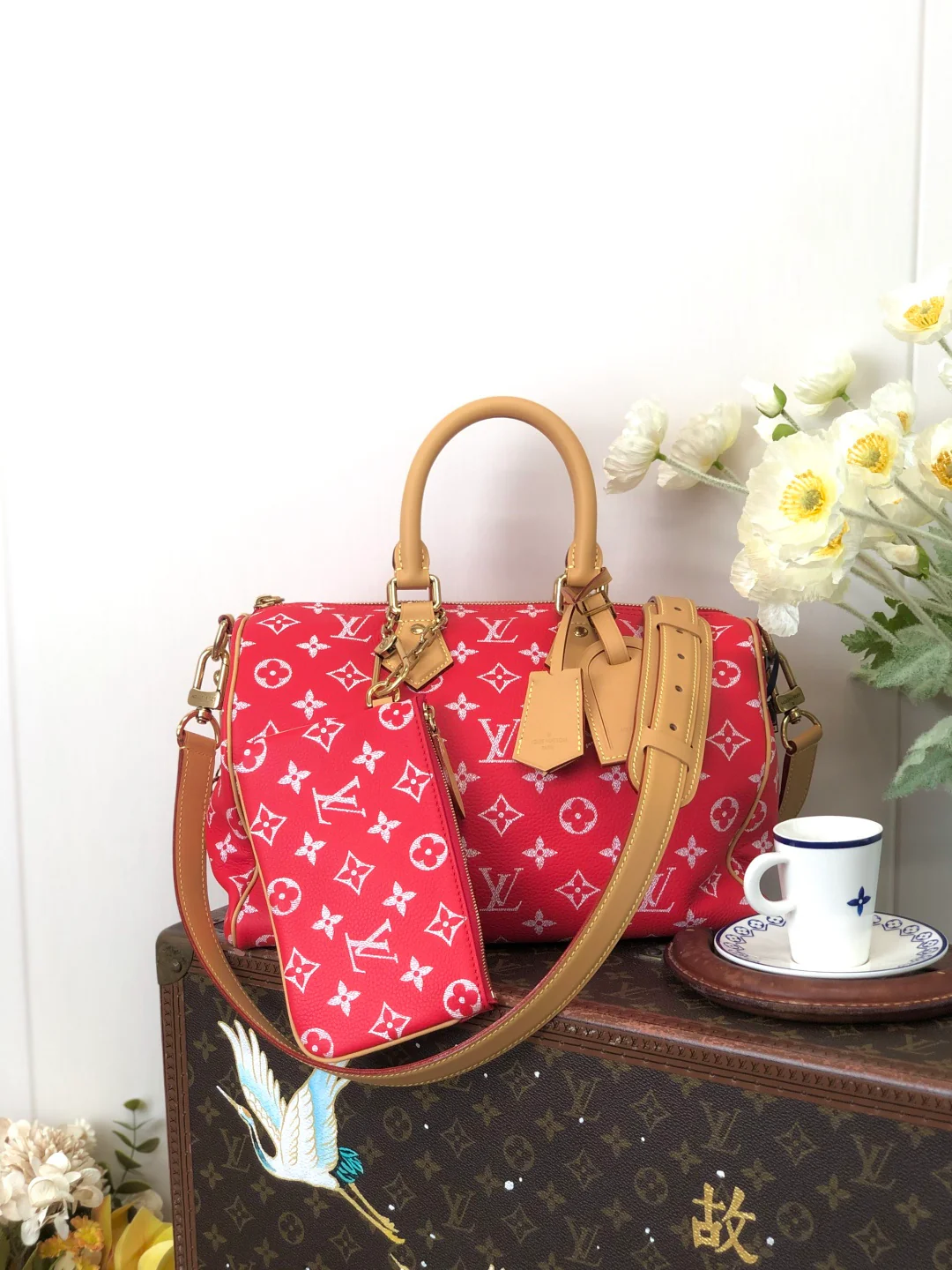 LV-m24429 Национальный флаг - Красный