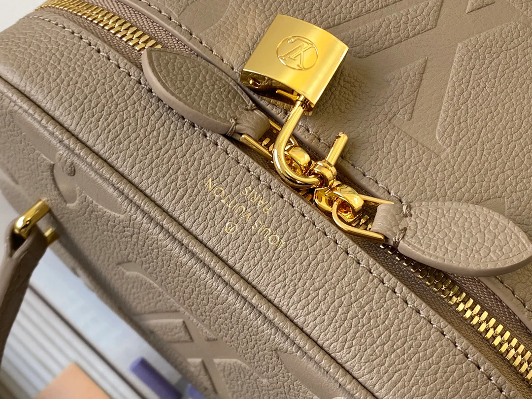 lv-m45608-vanity-small handbag