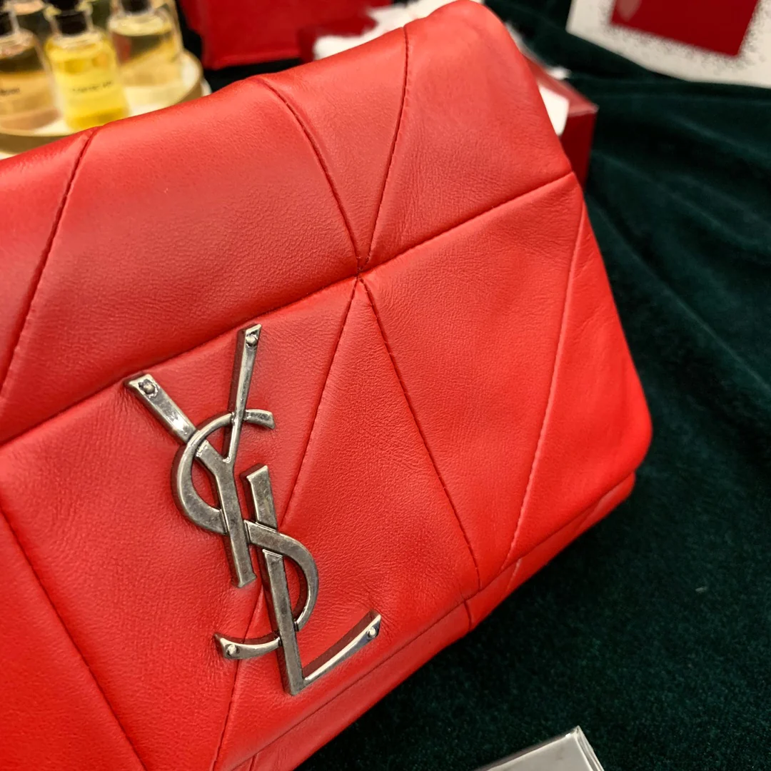 YSL-jamie-chain-wallet