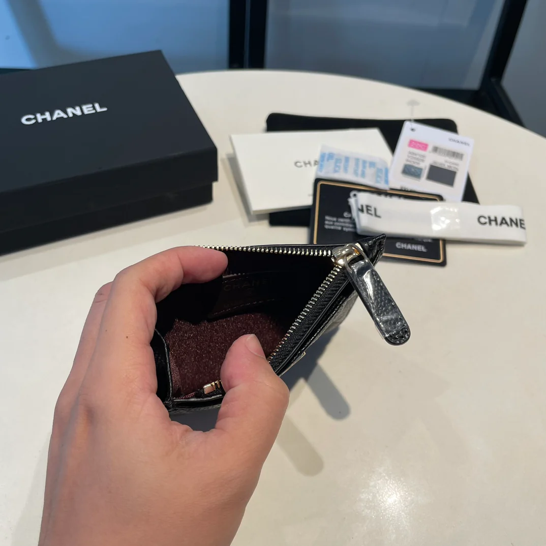 Chanel-经典CF 卡夹拉链钱包