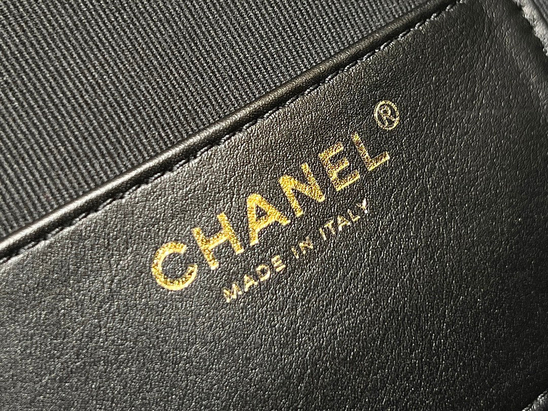 Сумка-ведро Chanel 25c 25bag из телячьей кожи с завязками, маленькая – черно-золотая