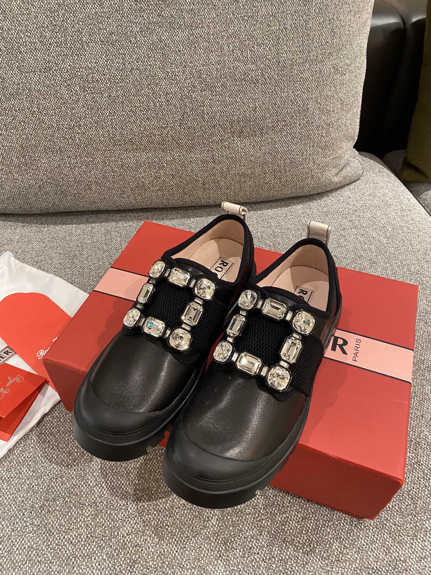 Кожаные лоферы с пряжками