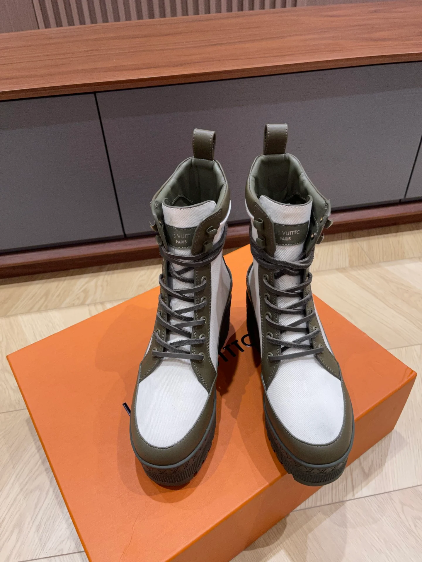 LV-2024 - Повседневные ботинки - Зеленые