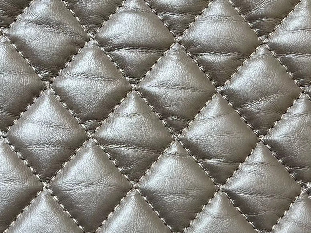 Коллекция Chanel Pre-Fall 2023 - сумка 31bag - черная - мини