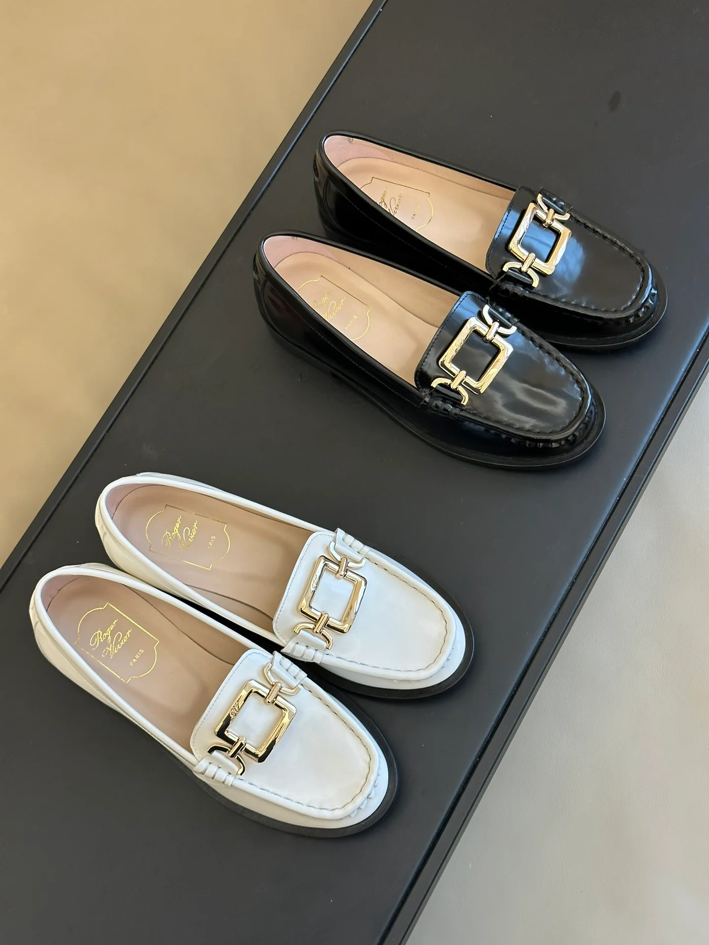 Обувь RV - Новинки осени/зимы 2023 - Лоферы - Балетки - Белое золото