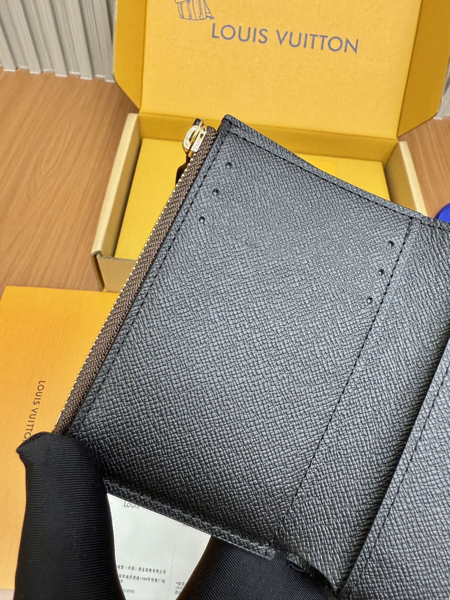 Кошелек LV-m81557 из цельной стали