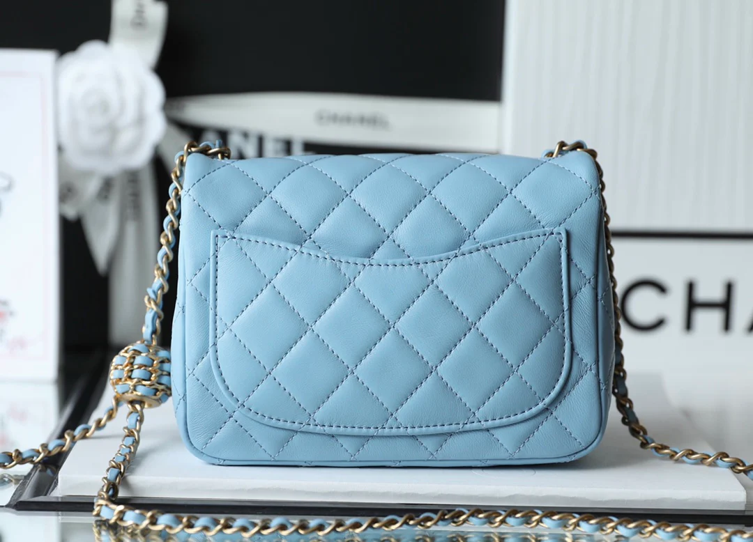 Chanel - Сумка-клатч 