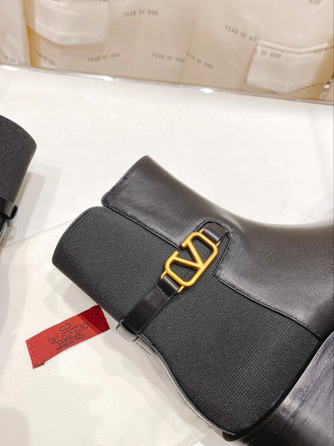 Valentino - Ботильоны на низком каблуке - Черные